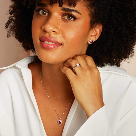 Anel de Noivado Diamantes e Rubis | Cores Preciosas