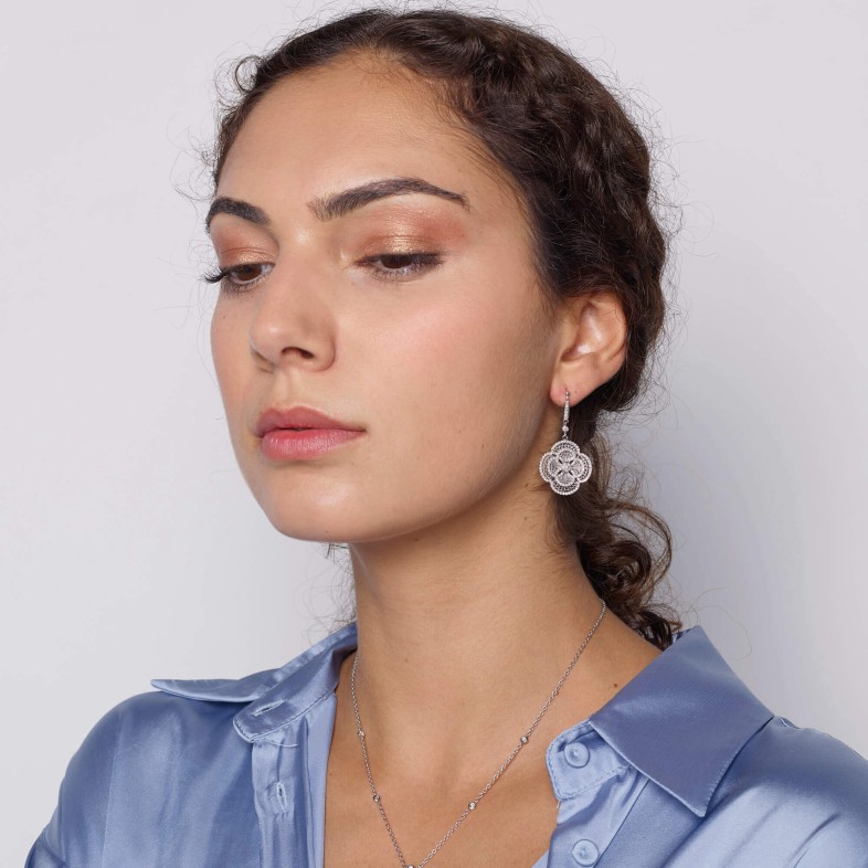 BLOSSOM | Brincos com Diamantes