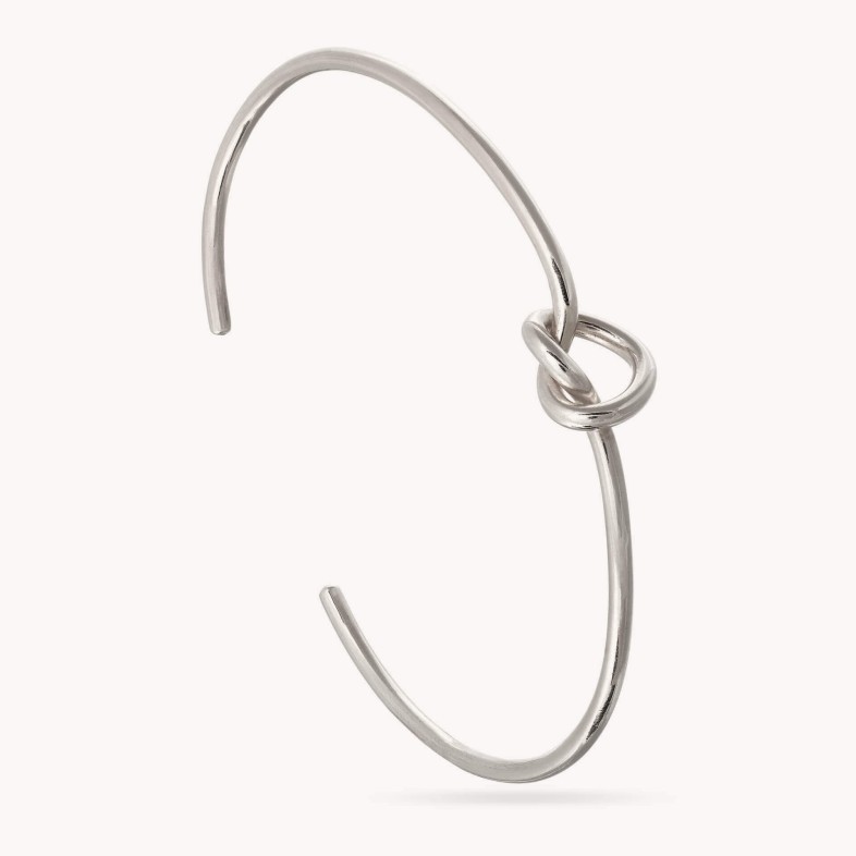 Knot | Escrava