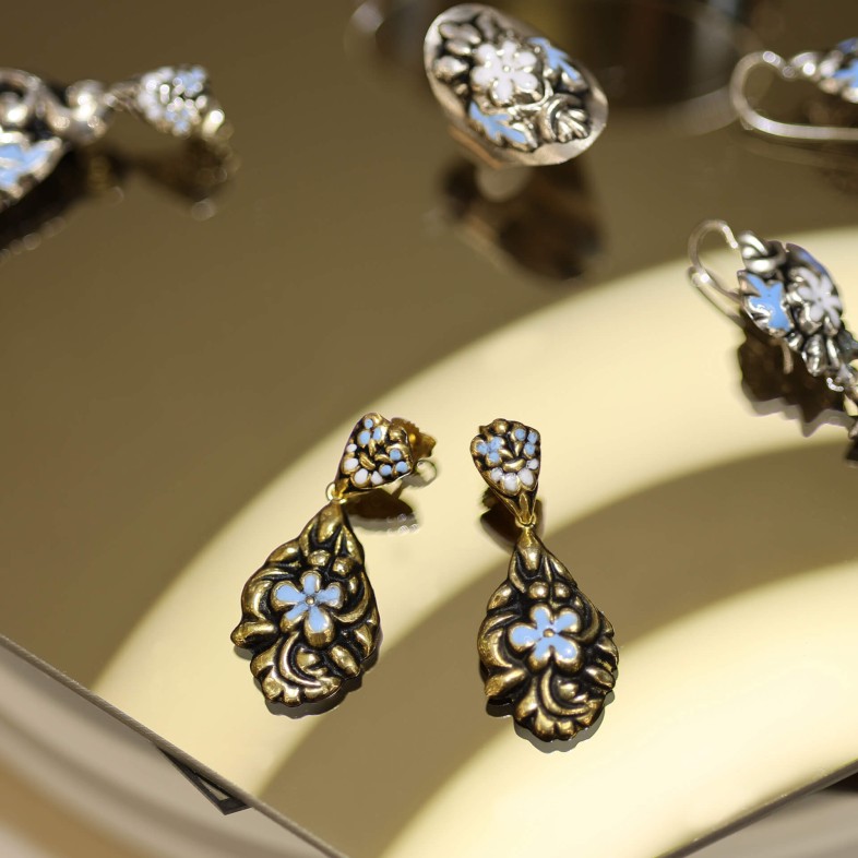 NEOBAROQ | Enamel Earrings