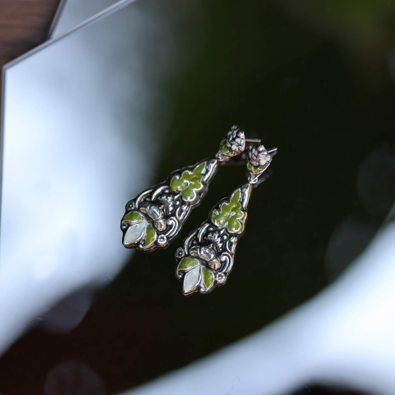 NEOBAROQ | Enamel Earrings