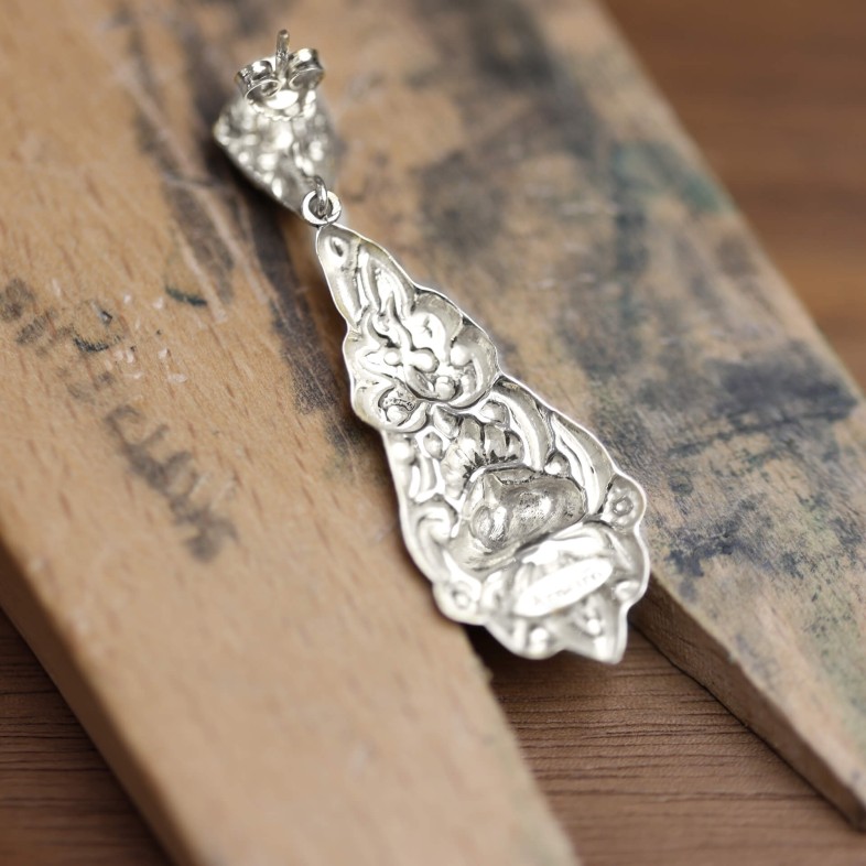 NEOBAROQ | Enamel Earrings