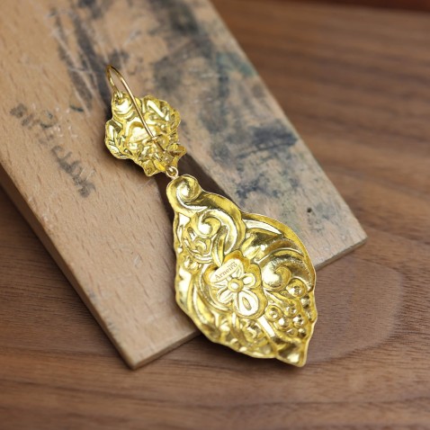 NEOBAROQ | Enamel Earrings