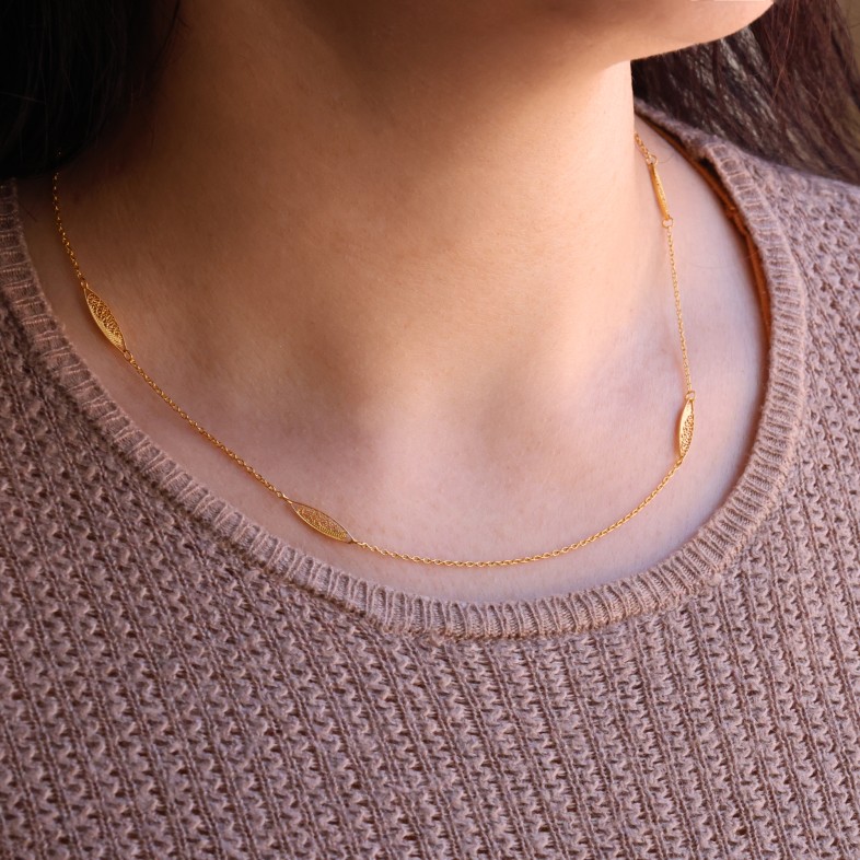 Descubra colares para completar o conjunto