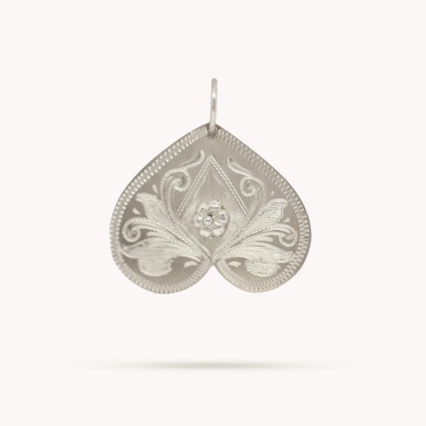Cinzel | Buterfly Crown pendant