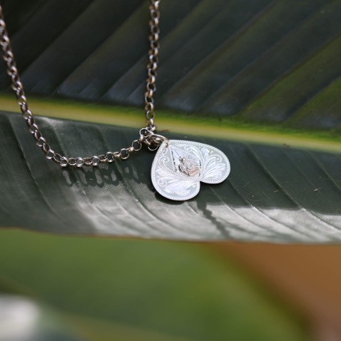 Cinzel | Buterfly Crown pendant