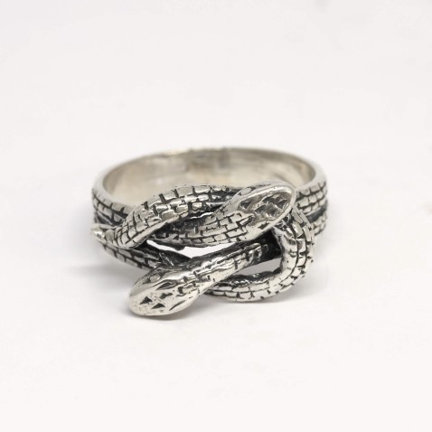 Savage | Anel com Serpentes