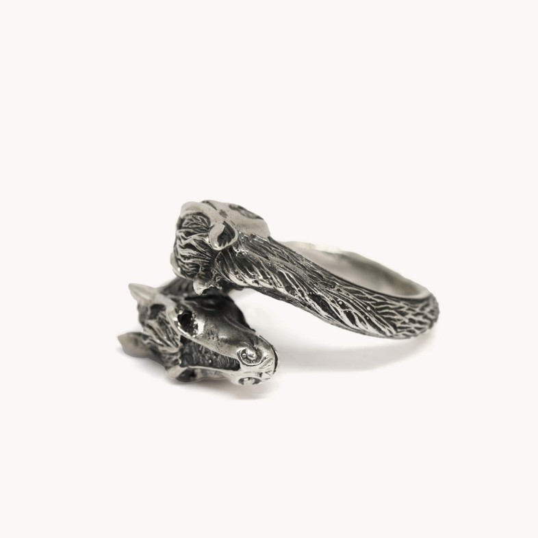 Savage |2 Horses Ring