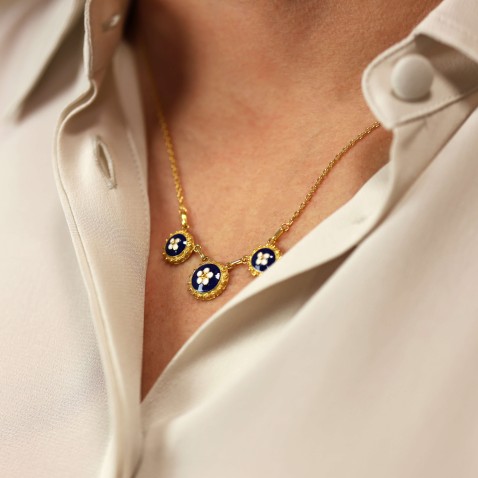Portuguese Roses | Enamel Necklace