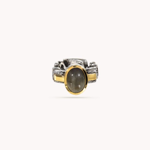 Frogs eye ring