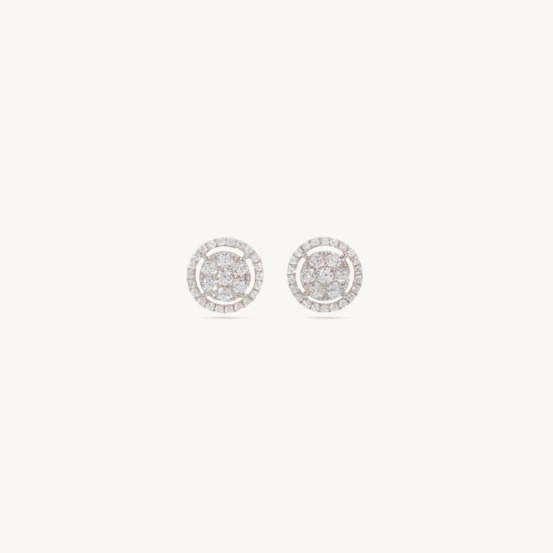 Brincos com diamantes