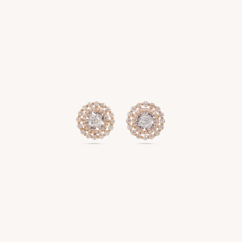 Brincos com diamantes