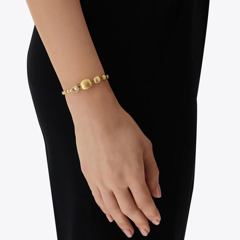 Gold and Diamonds Bracelet | Ivy