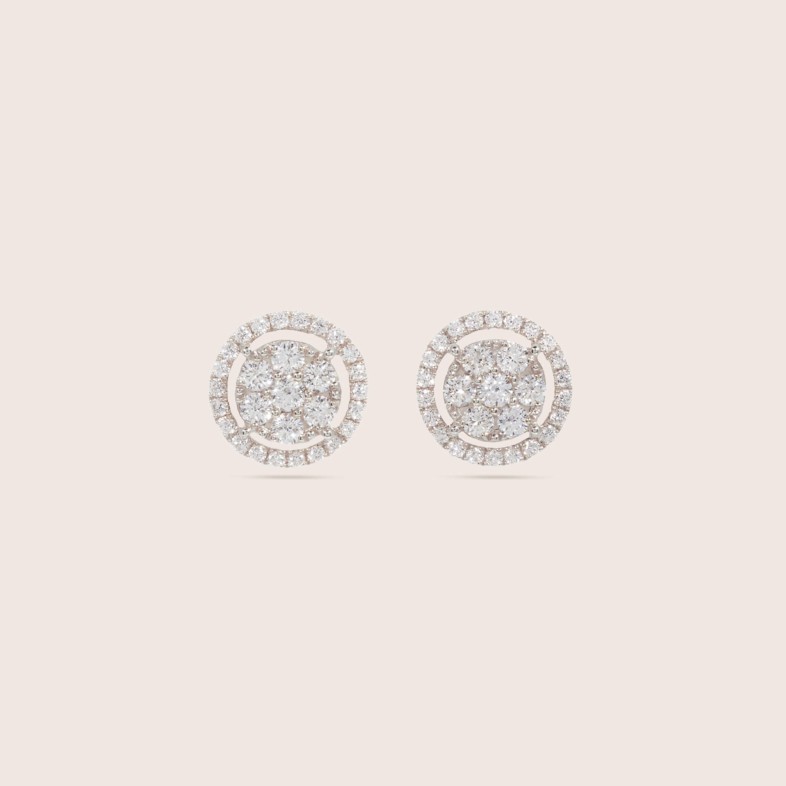 Brincos com diamantes