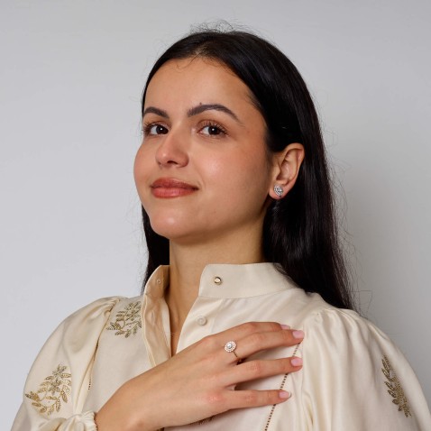 Brincos com diamantes