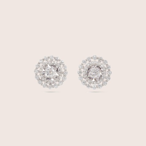 Brincos com diamantes