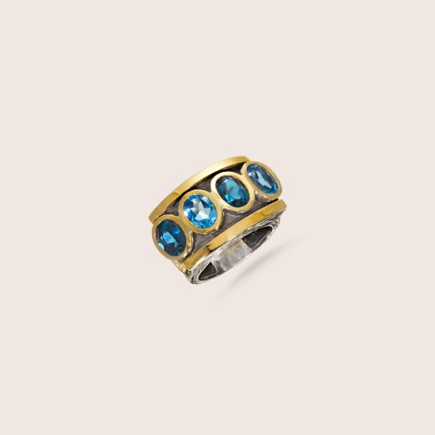 Bue Topaz ring