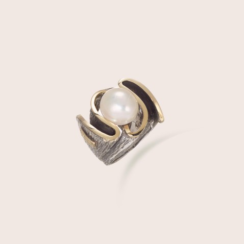 Pearl Ring