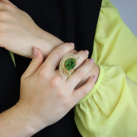 Anel Prata Dourada e Aventurinas | Crochet