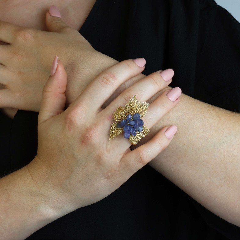 ANEL PRATA DOURADA E TANZANITES | CROCHET