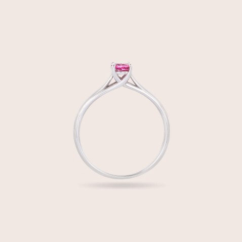 Anel de noivado com Rubi