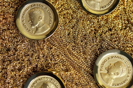 Partnership with Mentalidade Free: the "Step by Step" necklace is born