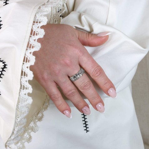 Order & Chaos | Ring