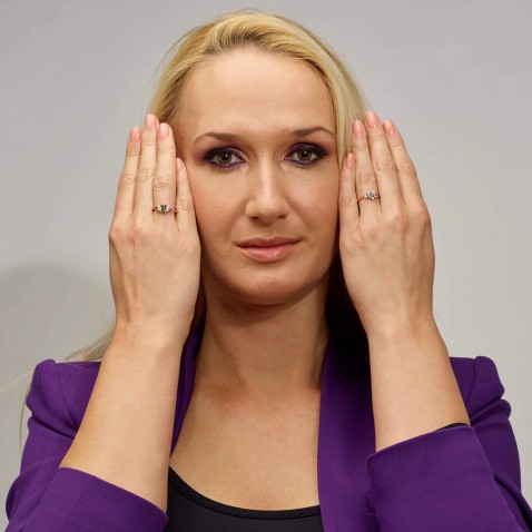 Anel de Noivado com Safiras, Rubis e Diamantes | Cores Preciosas