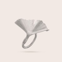 Plain silver / Rhodium-plated silver