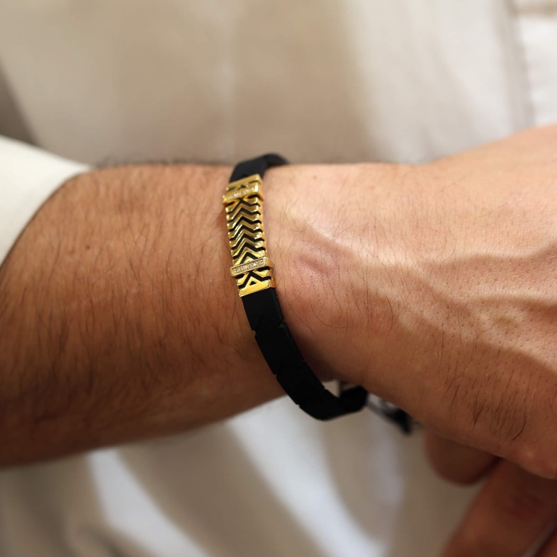 18k Gold and Diamond Bracelet | Barak