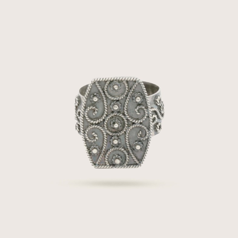 Etruria | Ring