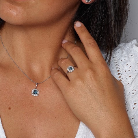 Anel de Noivado Topzio e Diamantes