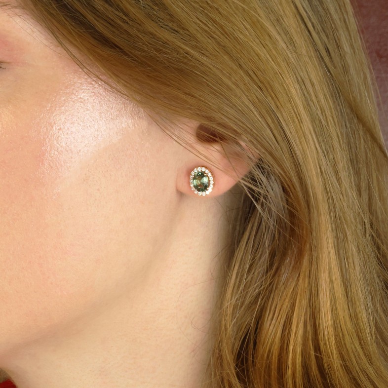 Stud Earrings with Green Sapphire and Diamonds | Precious Colours