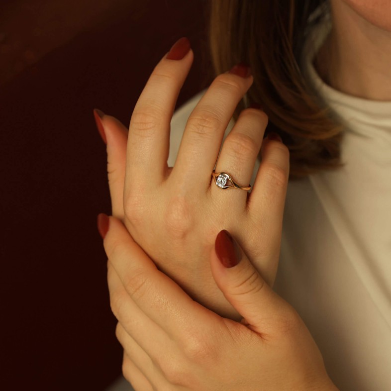 Anel Noivado Ouro 19,2K Diamantes