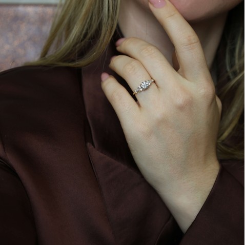 ANEL DE NOIVADO OURO 19,2K COM DIAMANTES | SPECIAL MOMENTS