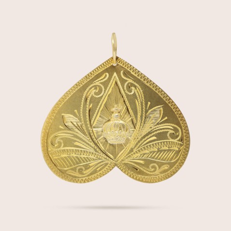 Cinzel | Buterfly Crown pendant