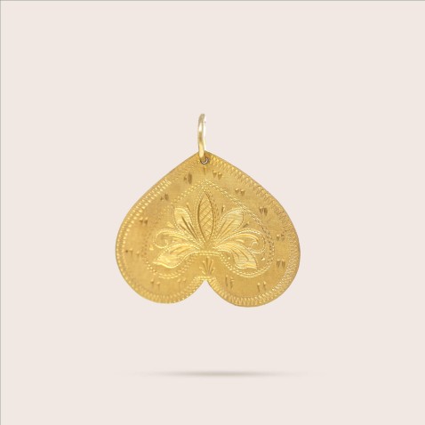 Cinzel | Buterfly Flower pendant