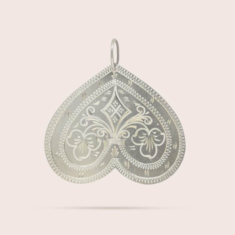 Cinzel | Pendente Borboleta Coroa