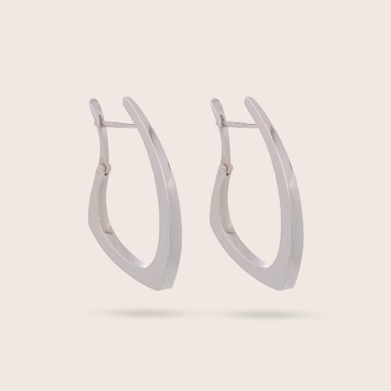 Circles | Argolas com gatas