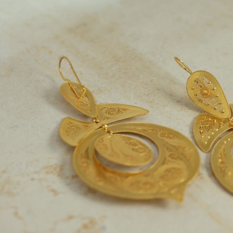 19.2K Gold �Queen� Earrings | Filigree