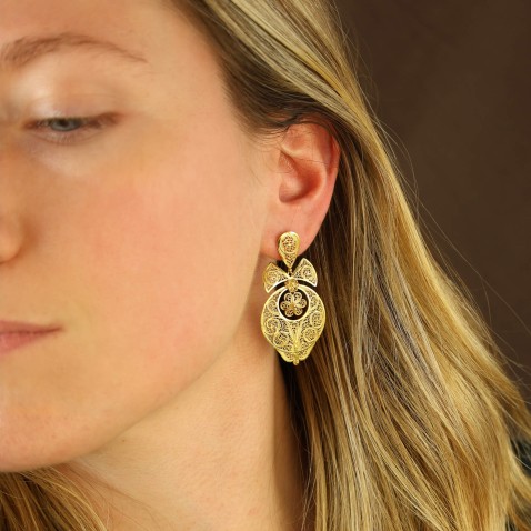 Queen-style earrings 19.2K gold | Filigree