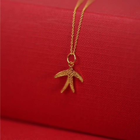 Swallow Pendant in 19.2K Gold | Popular