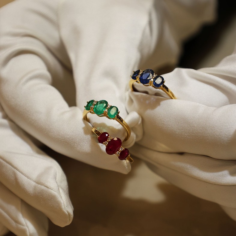Schedule a personalized consultation and we'll help you choose the perfect ring.