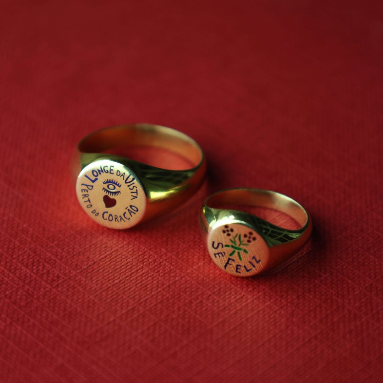 "Far from Sight, Close to the Heart" Ring Sterling Silver | Lembran�a