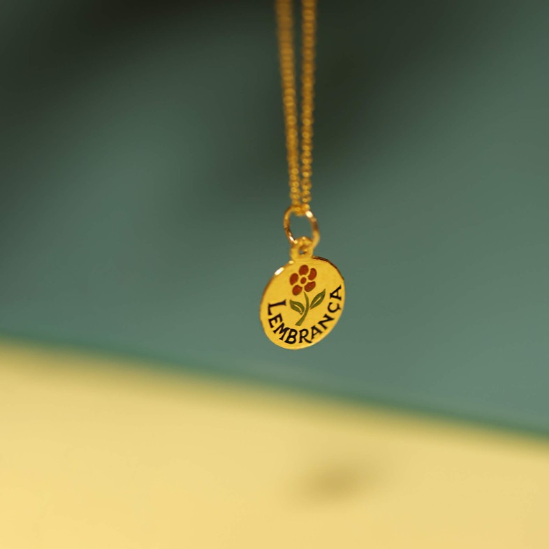 Medalha "Lembran�a" em OURO 19,2K | Lembran�a