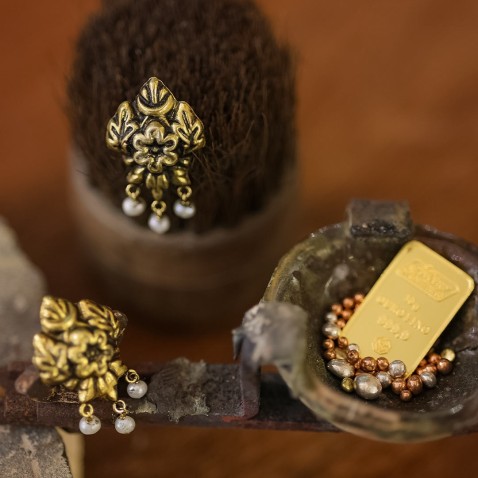 NEOBAROQ | Brincos Ouro