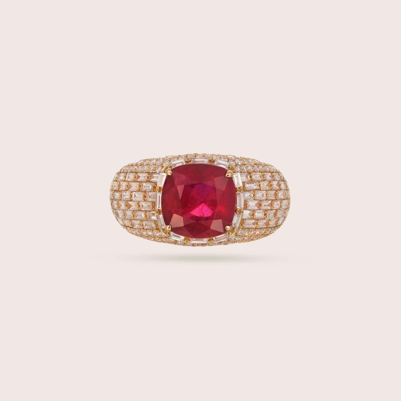 Anel com Rubis e Diamantes