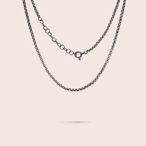 Portuguese traditional chain