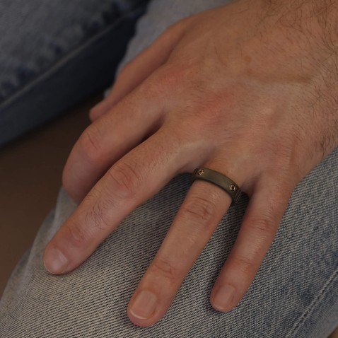 Titanium Ring with 18K Rose Gold and Black Diamonds | Zancan