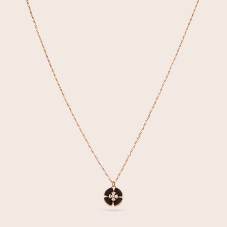 COLAR COM ONIX E DIAMANTES